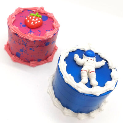 Grinder tipo pastelito, molino de mano para material herbal.